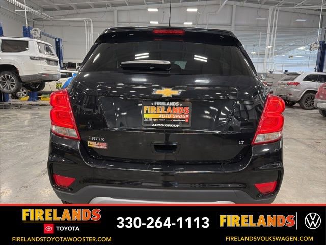 Used 2018 Chevrolet Trax LT w/ LT Convenience Package image 6