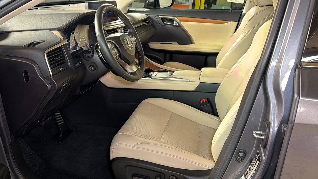 Certified 2022 Lexus RX 350 AWD w/ Premium Package image 18