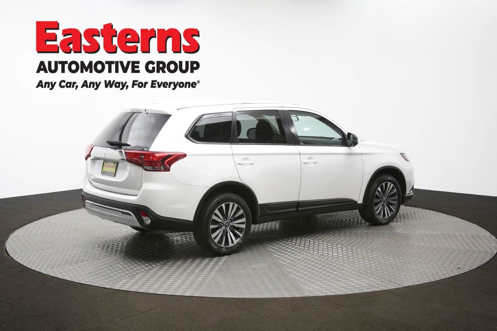 Used 2020 Mitsubishi Outlander ES image 41