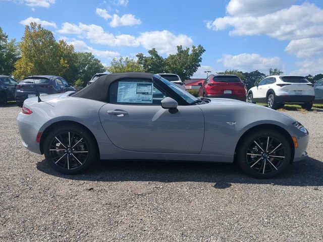 New 2026 MAZDA MX-5 Miata Grand Touring RWD image 3