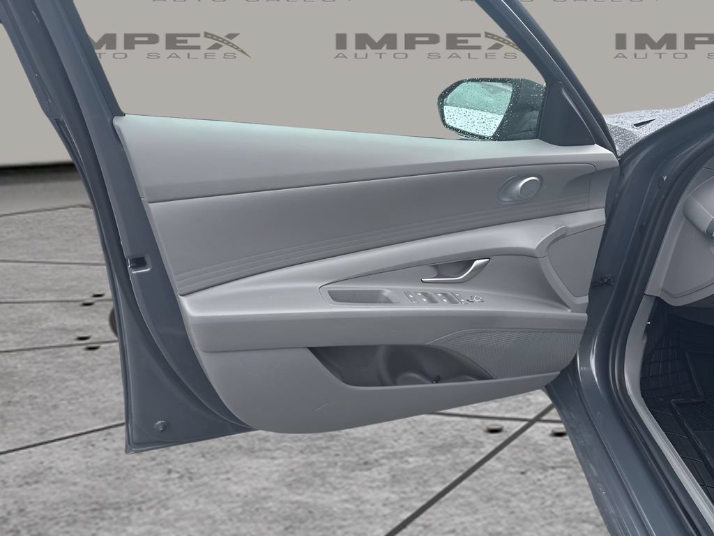 Used 2024 Hyundai Elantra SEL FWD image 23