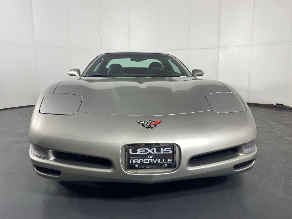 Used 2000 Chevrolet Corvette Coupe w/ Lighting Pkg RWD image 6