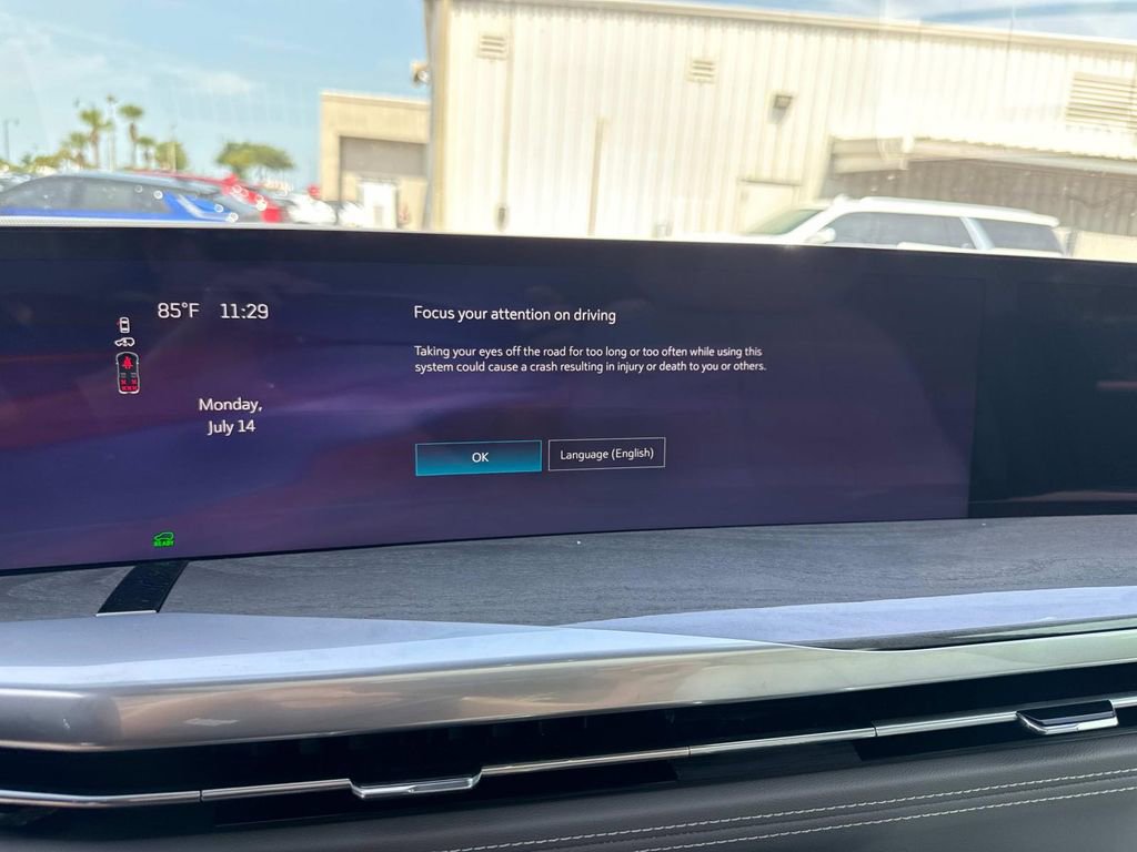 New 2026 Cadillac Escalade IQ Luxury 1 image 24