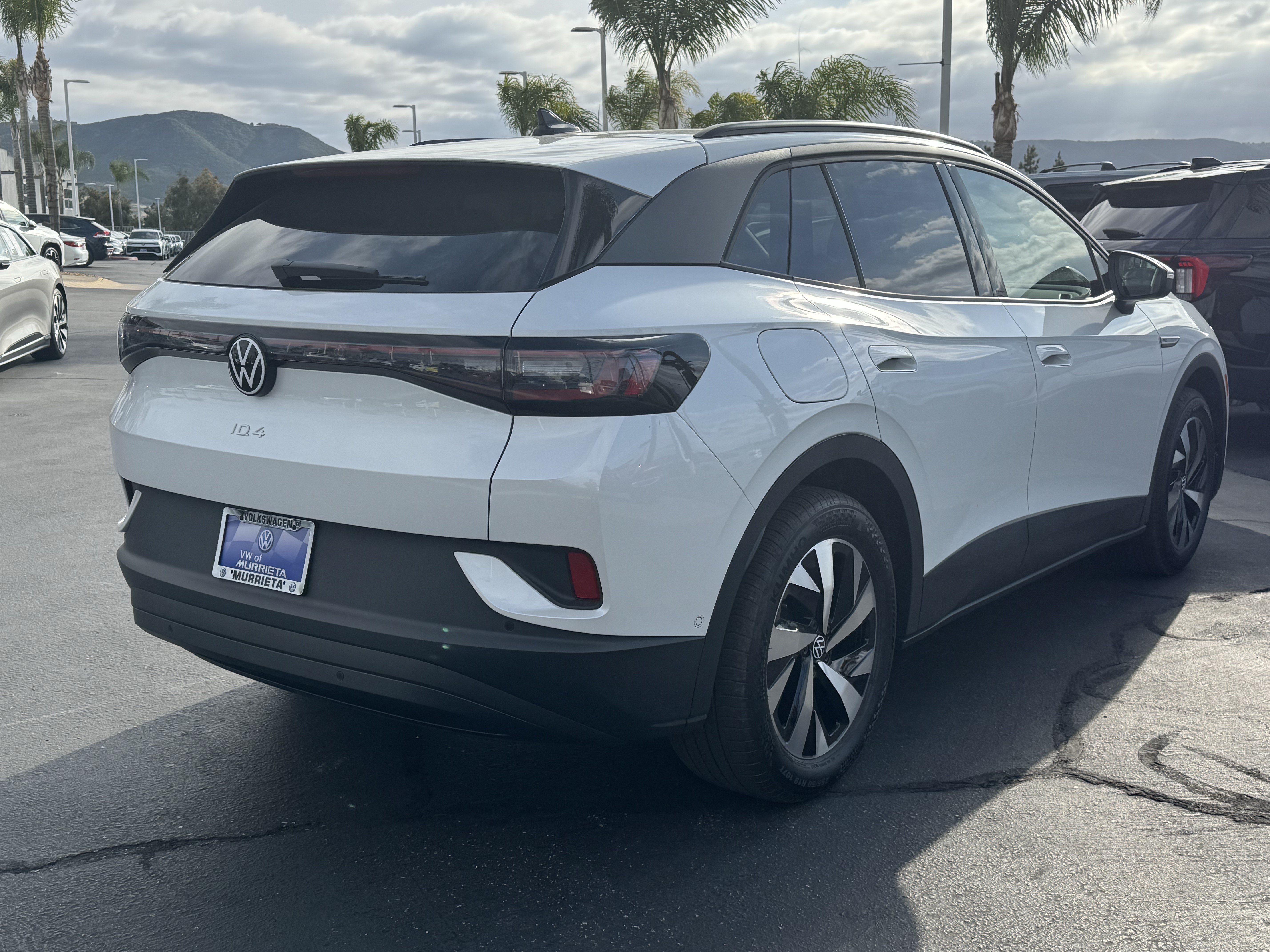 New 2026 Volkswagen ID.4 Pro RWD image 8