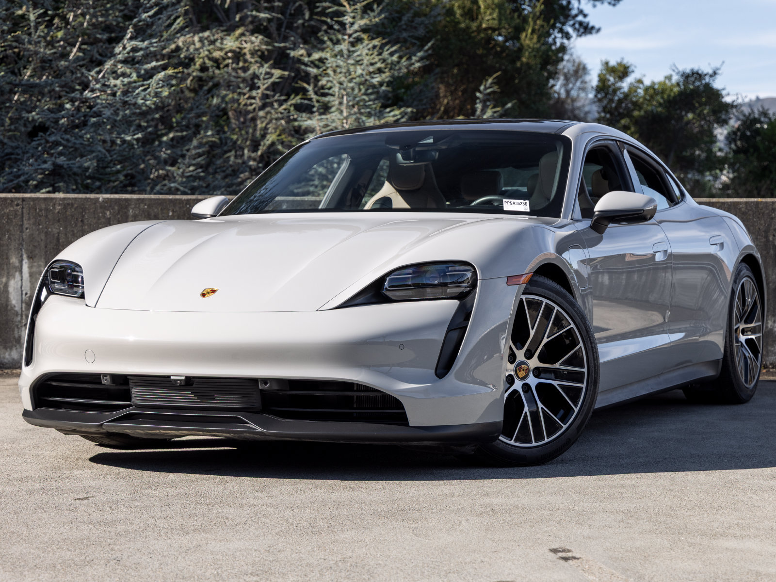Certified 2023 Porsche Taycan 4S AWD/4WD image 1