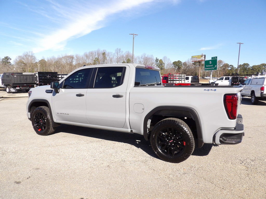Used 2025 GMC Sierra 1500 Pro w/ Graphite Edition AWD/4WD image 4