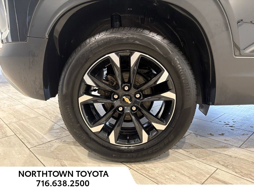 Used 2023 Chevrolet TrailBlazer LT w/ Convenience Package image 9