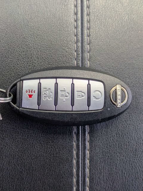 Used 2024 Nissan Altima 2.5 SV FWD image 32