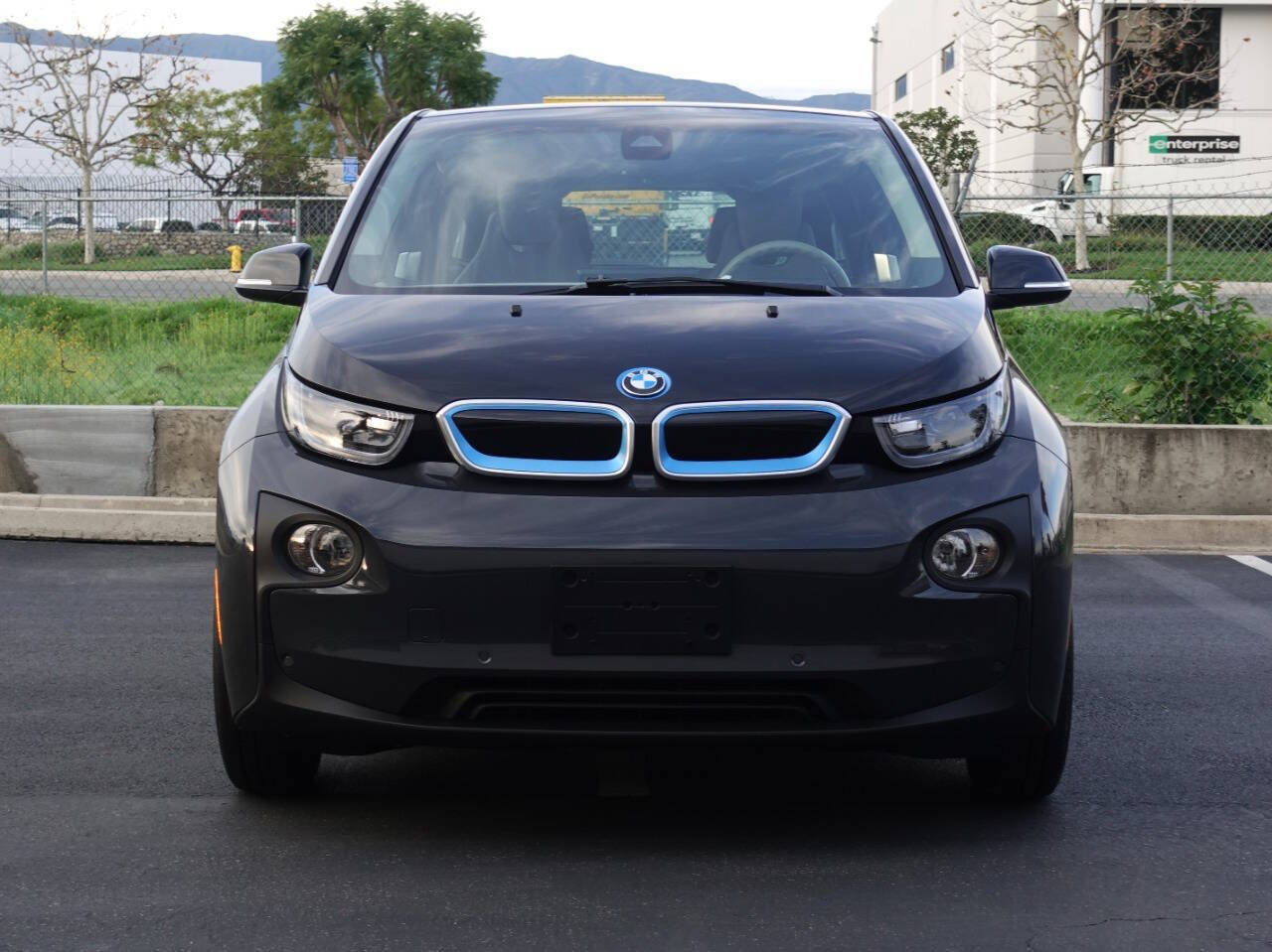 Used 2015 BMW i3 w/ Range Extender RWD image 11