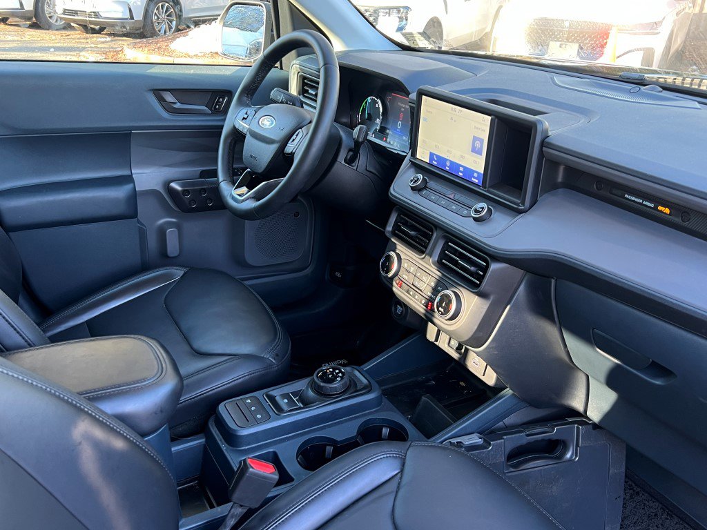 Used 2023 Ford Maverick Lariat w/ Lariat Luxury Package image 23