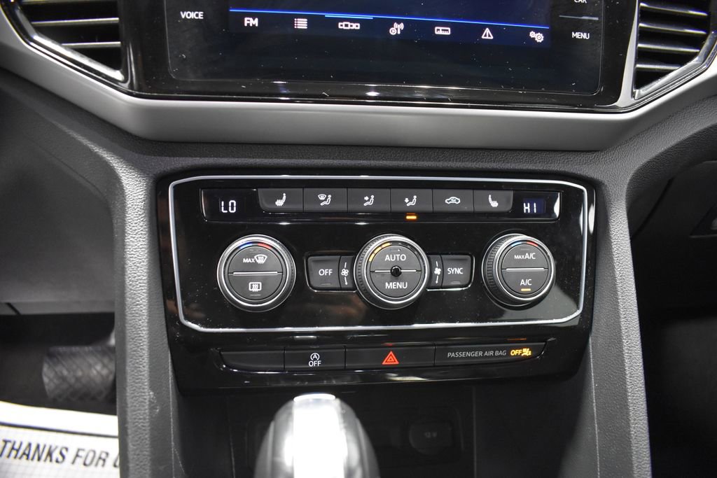 Used 2023 Volkswagen Atlas Cross Sport SE image 19