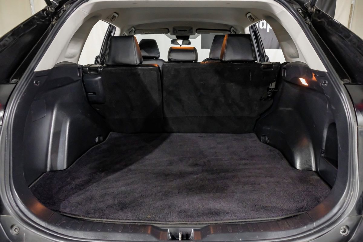 Used 2021 Toyota RAV4 LE FWD image 47