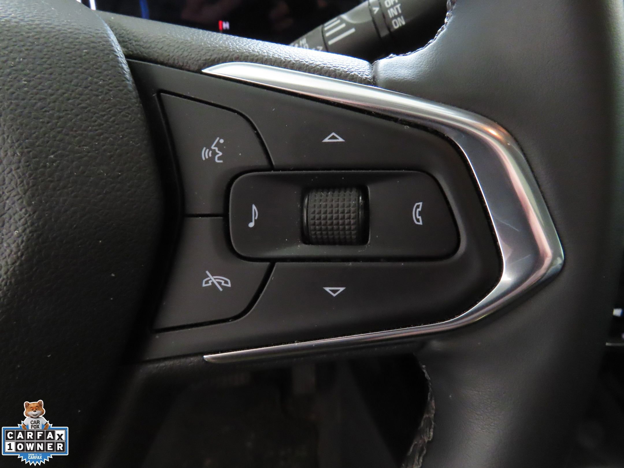 Used 2025 Chevrolet Trax ACTIV w/ Sunroof Package FWD image 14
