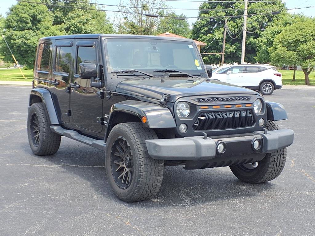 Used 2016 Jeep Wrangler Unlimited Sahara w/ Connectivity Group image 6