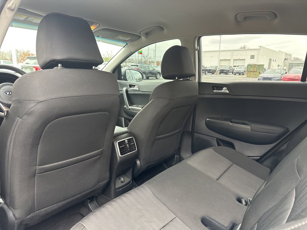 Used 2022 Kia Sportage LX image 25