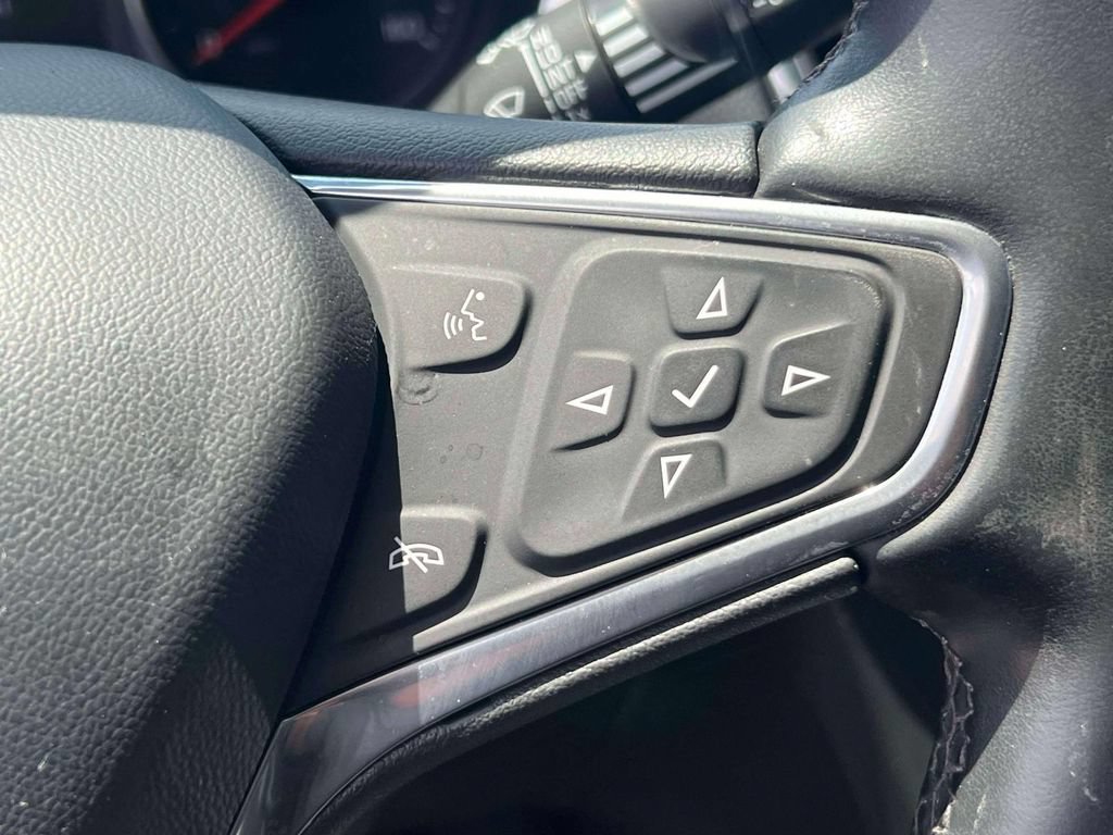 Used 2023 Chevrolet Equinox Premier AWD/4WD image 24