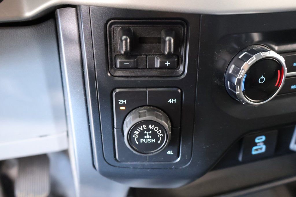 Used 2022 Ford F150 XLT w/ Equipment Group 301A Mid image 8