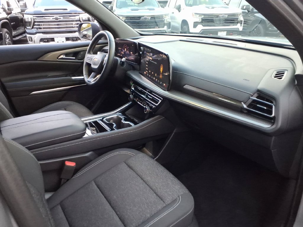 Certified 2024 Chevrolet Traverse LT AWD/4WD image 16