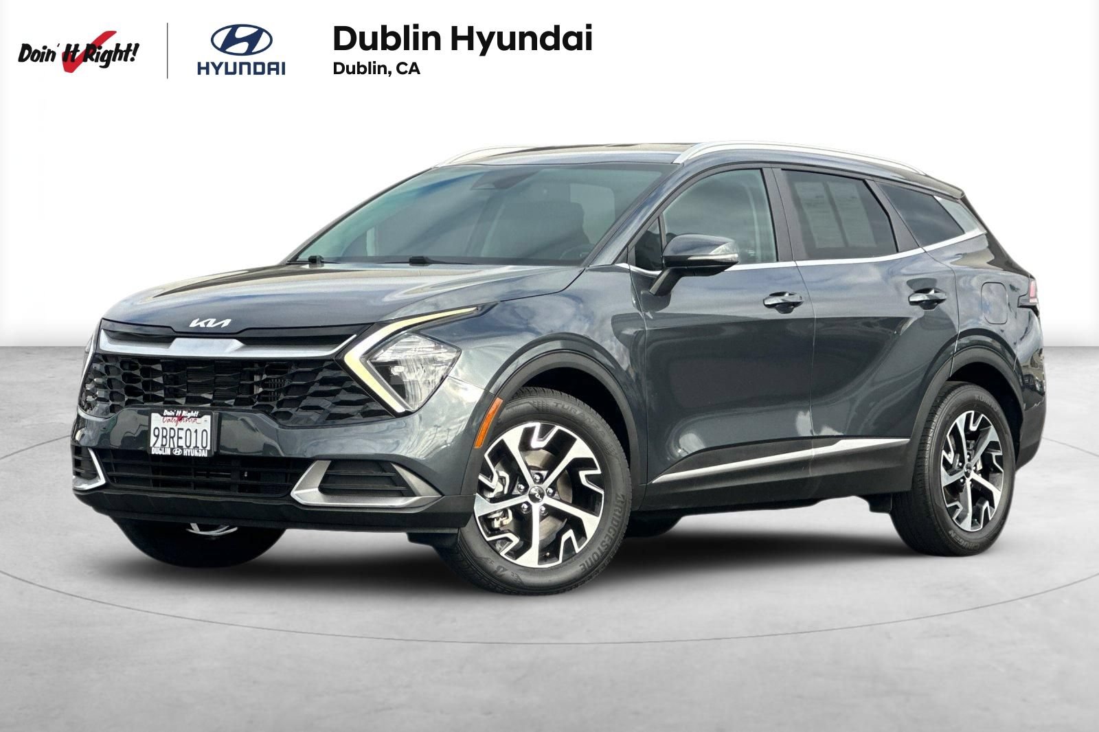 Used 2023 Kia Sportage EX AWD/4WD image 1