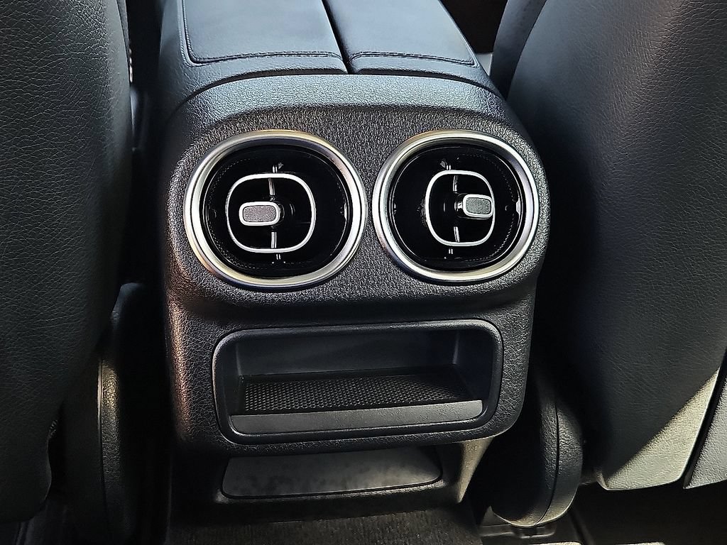 Certified 2025 Mercedes-Benz GLC 43 AMG 4MATIC image 18
