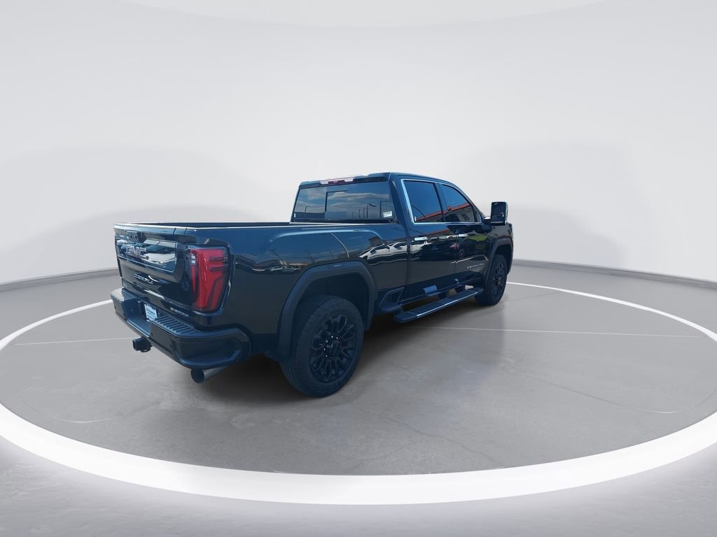 Used 2024 GMC Sierra 2500 Denali image 8