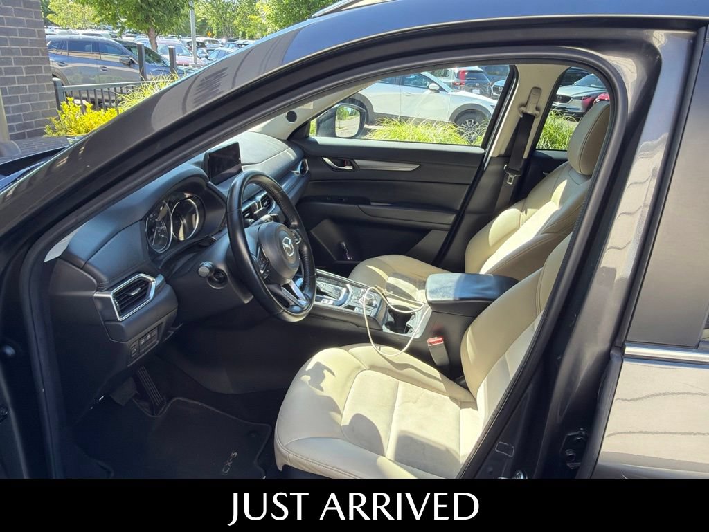 Used 2018 MAZDA CX-5 Touring w/ Preferred Equipment Package FWD image 7