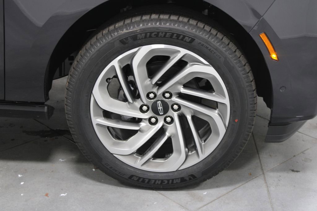 New 2025 Lincoln Navigator L Reserve image 13