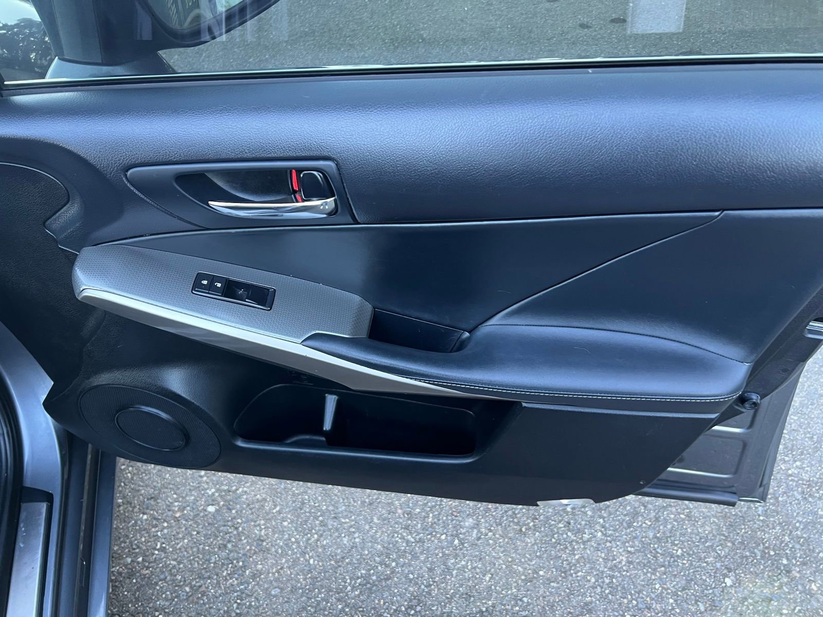 Used 2016 Lexus IS 300 AWD w/ F Sport Package image 27