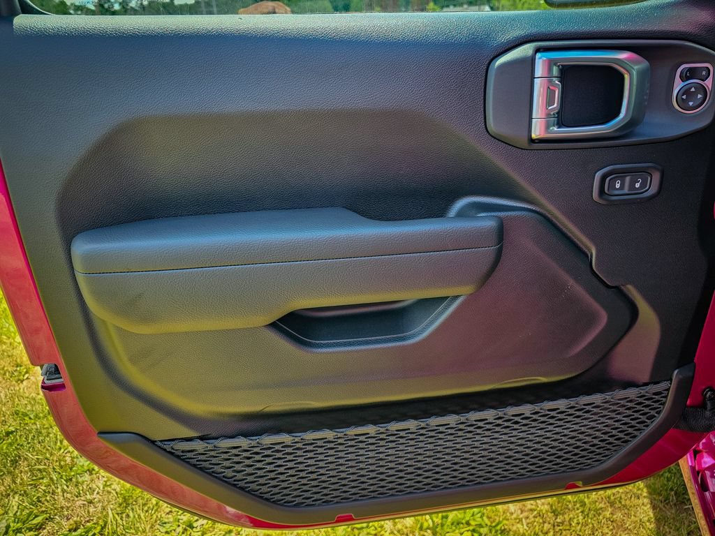 New 2026 Jeep Wrangler Unlimited Sport AWD/4WD image 9