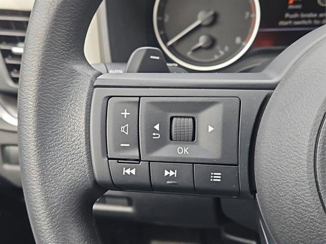 New 2025 Nissan Rogue SV image 25