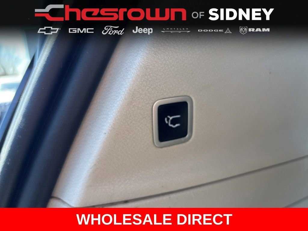 Used 2020 Chrysler Voyager Lxi FWD image 33