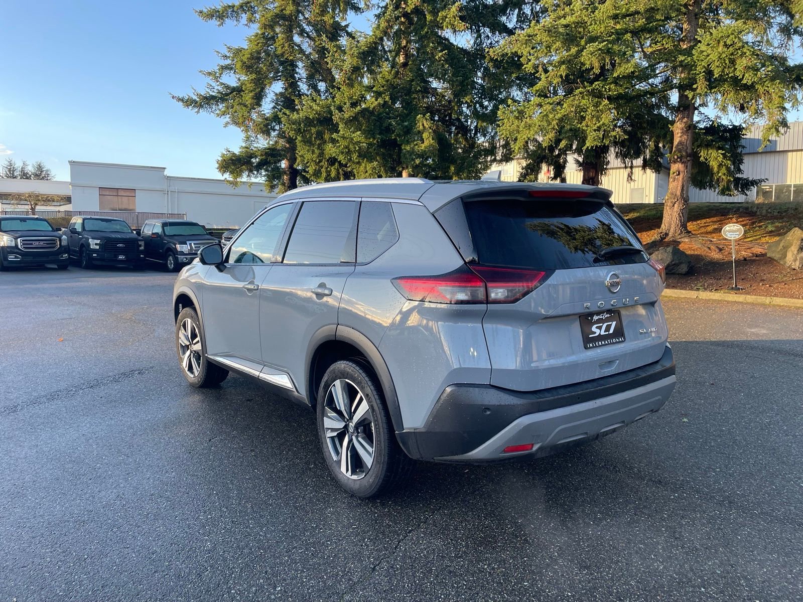 Used 2021 Nissan Rogue SL image 5