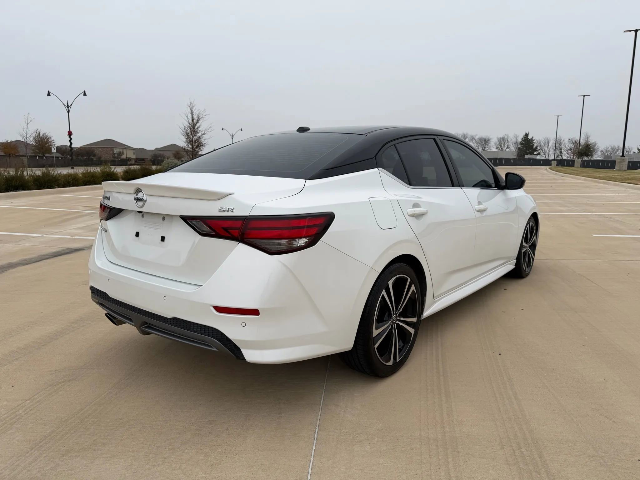 Used 2020 Nissan Sentra SR image 4