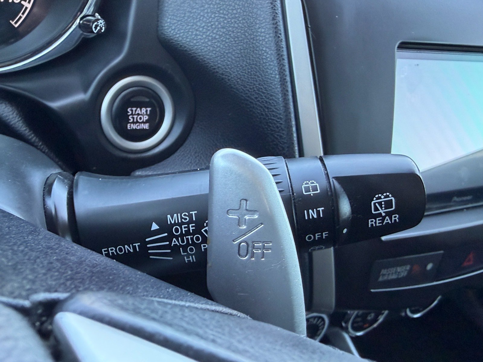 Used 2013 Mitsubishi Outlander Sport SE FWD image 28