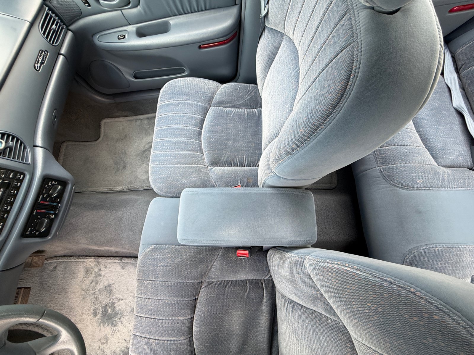 Used 2000 Buick Century Custom w/ Premium Opt Pkg FWD image 25