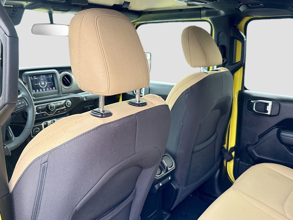 Used 2023 Jeep Wrangler Unlimited AWD/4WD image 28