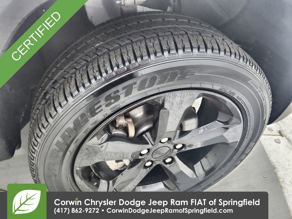 Used 2023 Jeep Grand Cherokee Altitude image 34