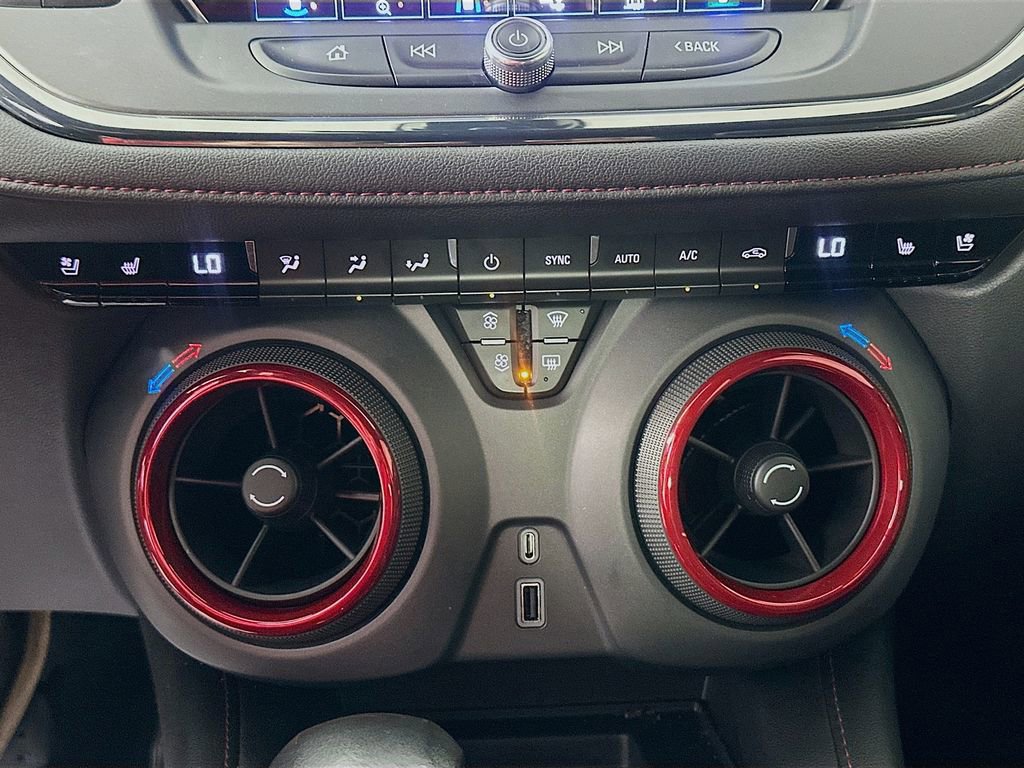 Used 2021 Chevrolet Blazer RS w/ Enhanced Convenience Package AWD/4WD image 16