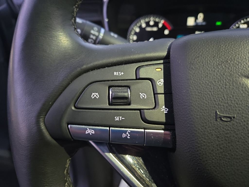 Certified 2024 Cadillac XT6 Premium Luxury image 18