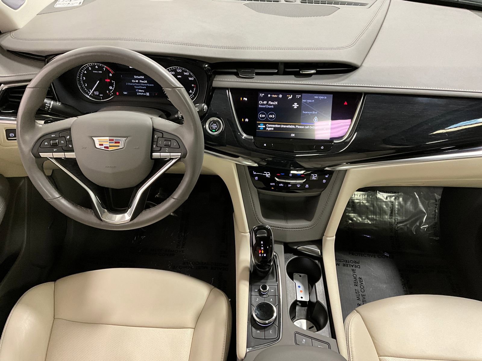 Used 2024 Cadillac XT6 Premium Luxury w/ LPO, Floor Liner Package image 13