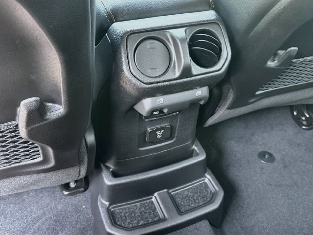New 2026 Jeep Wrangler Unlimited Sahara AWD/4WD image 19