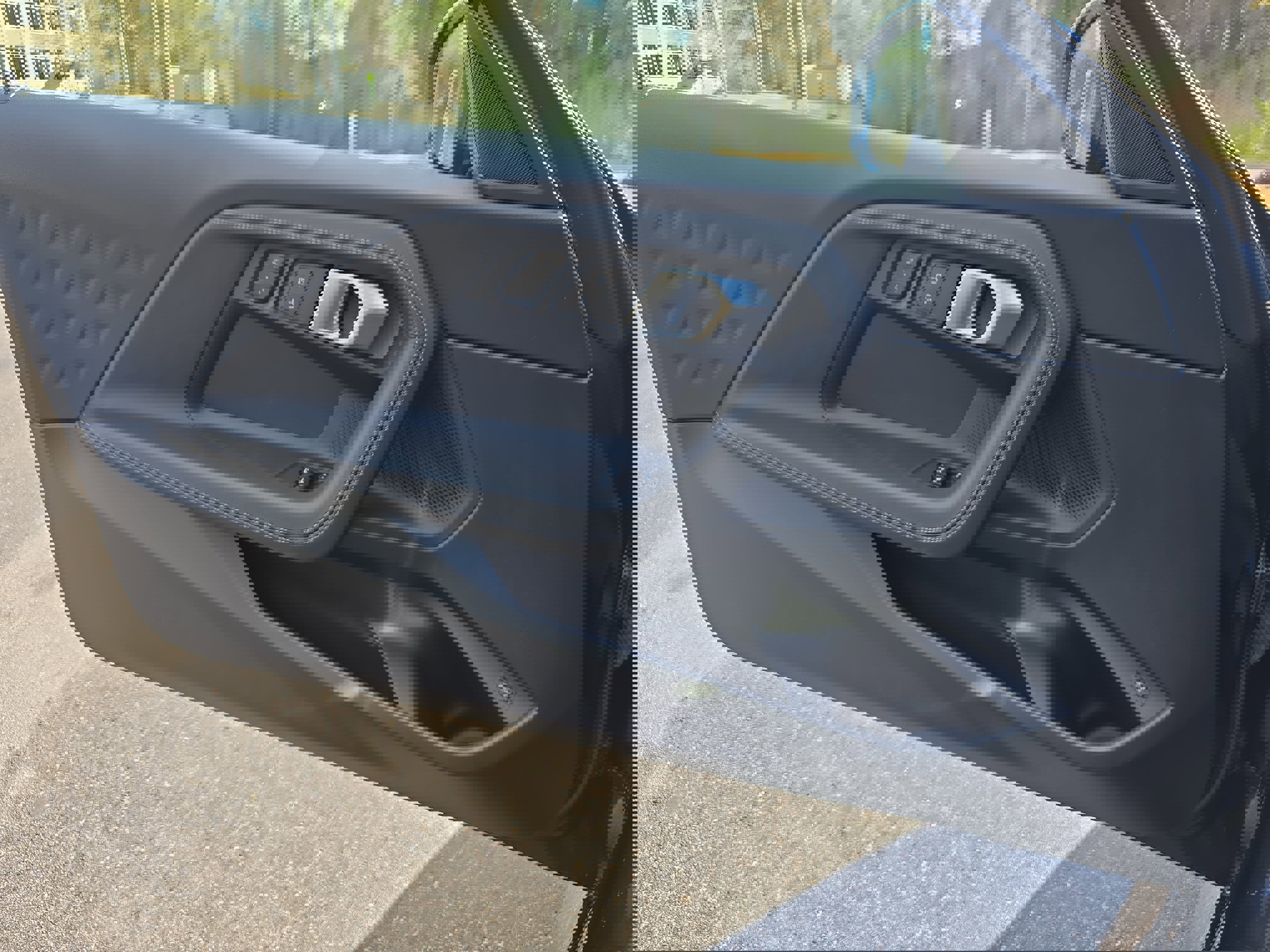 Used 2024 BMW 230i Coupe image 28