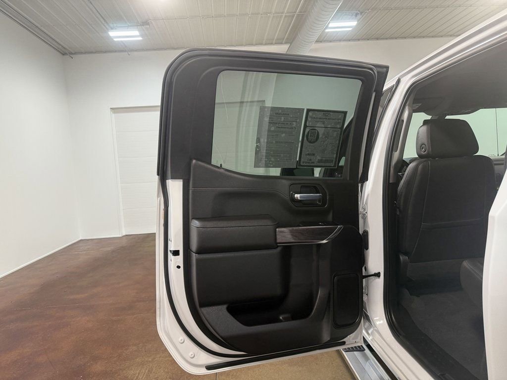 Used 2021 Chevrolet Silverado 1500 LTZ w/ Z71 Off-Road Package image 47