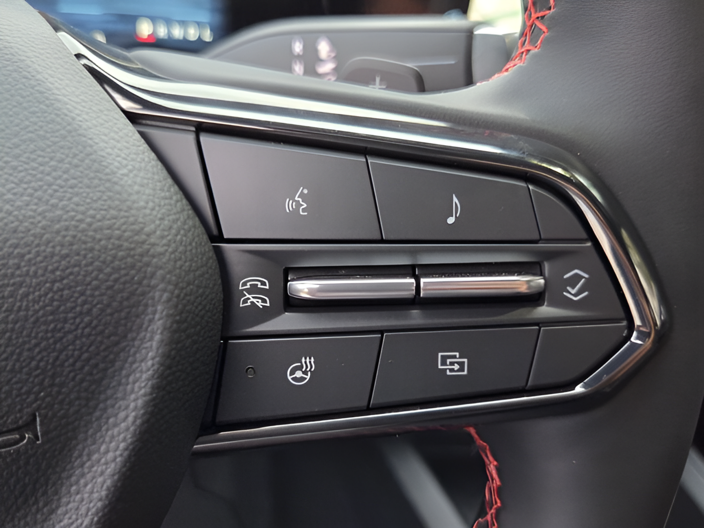 New 2027 Chevrolet Equinox RS FWD image 28