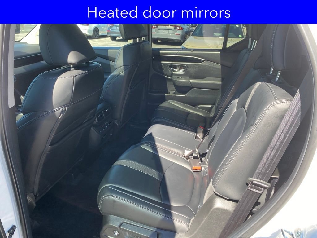 Certified 2025 Honda Pilot Touring image 16