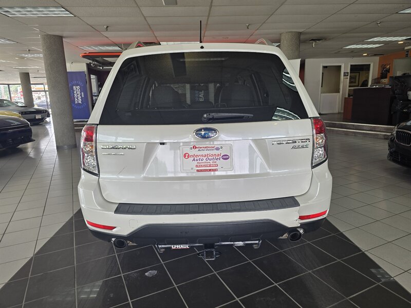 Used 2012 Subaru Forester 2.5X Touring AWD/4WD image 5