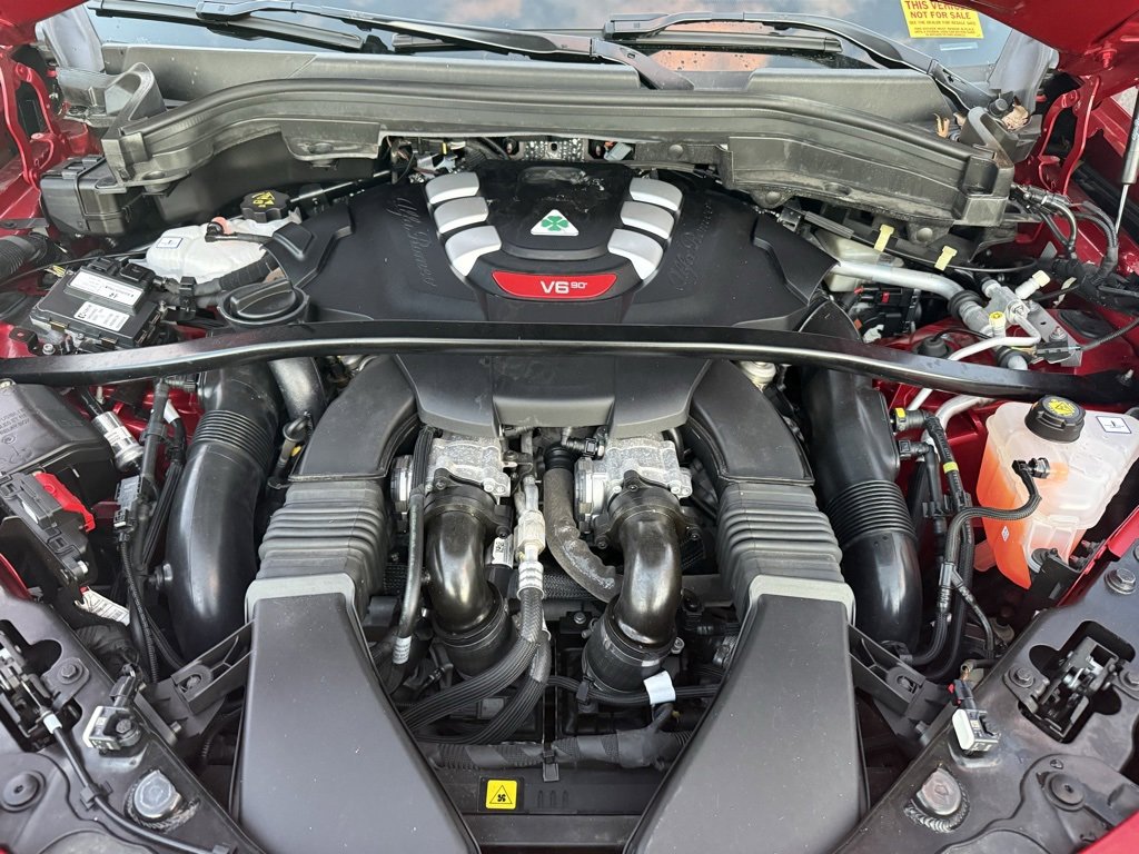 Used 2022 Alfa Romeo Stelvio Quadrifoglio w/ Active Assist Plus Package image 53