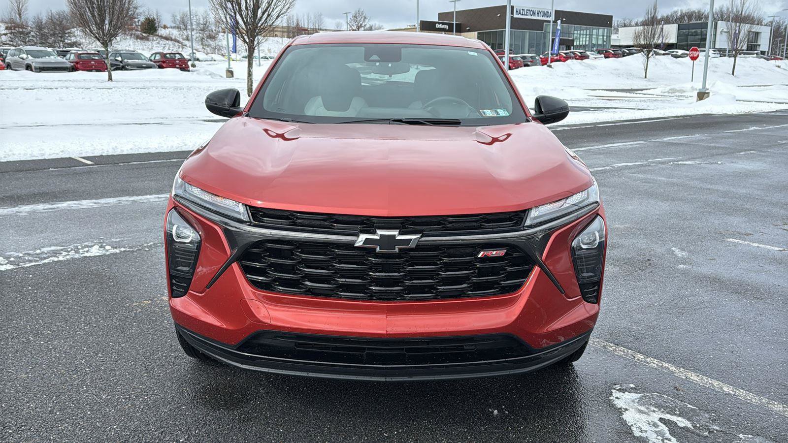 Used 2024 Chevrolet Trax RS w/ Driver Confidence Package image 16