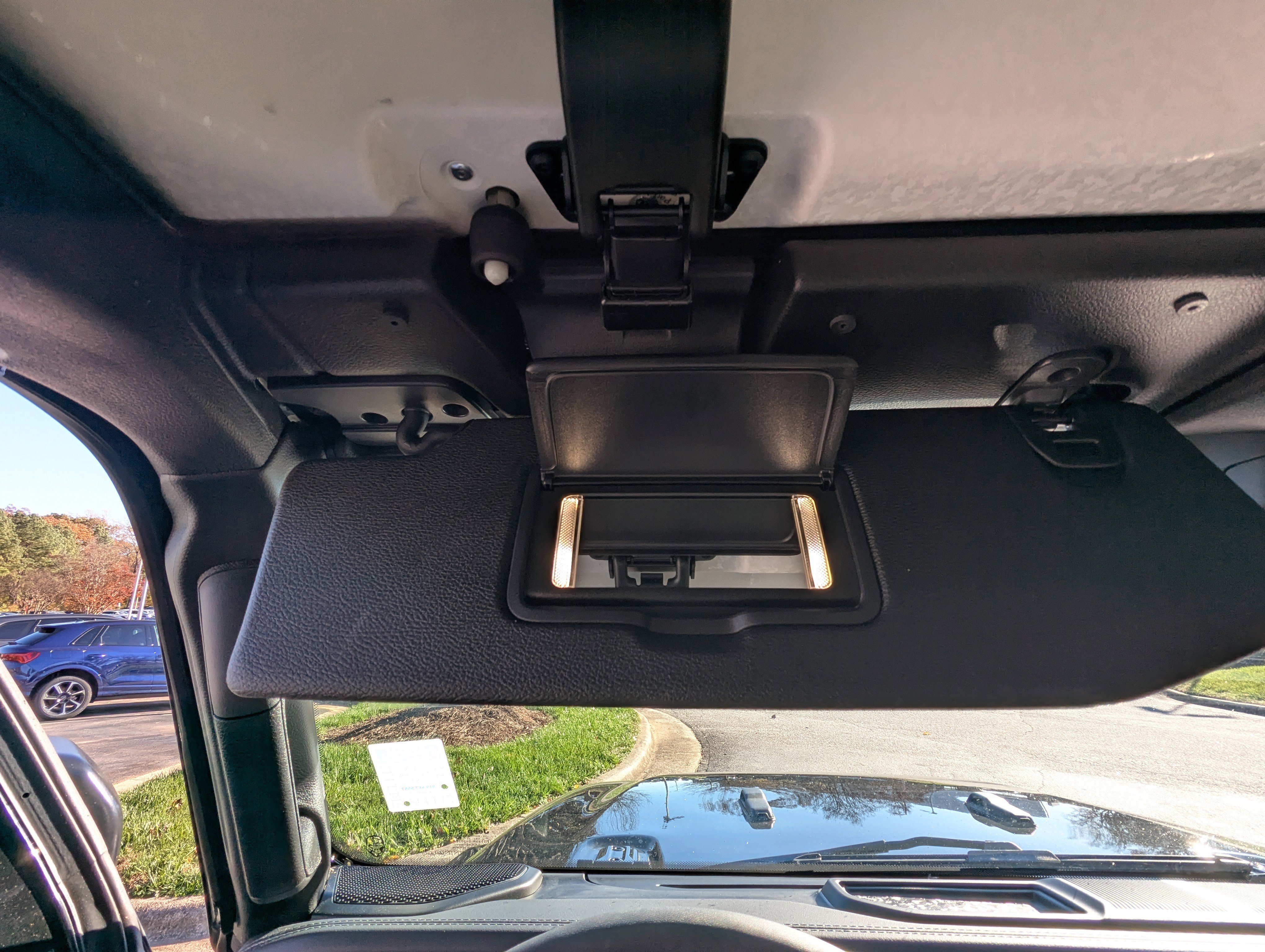 Used 2024 Jeep Wrangler Sahara w/ Safety Group image 25