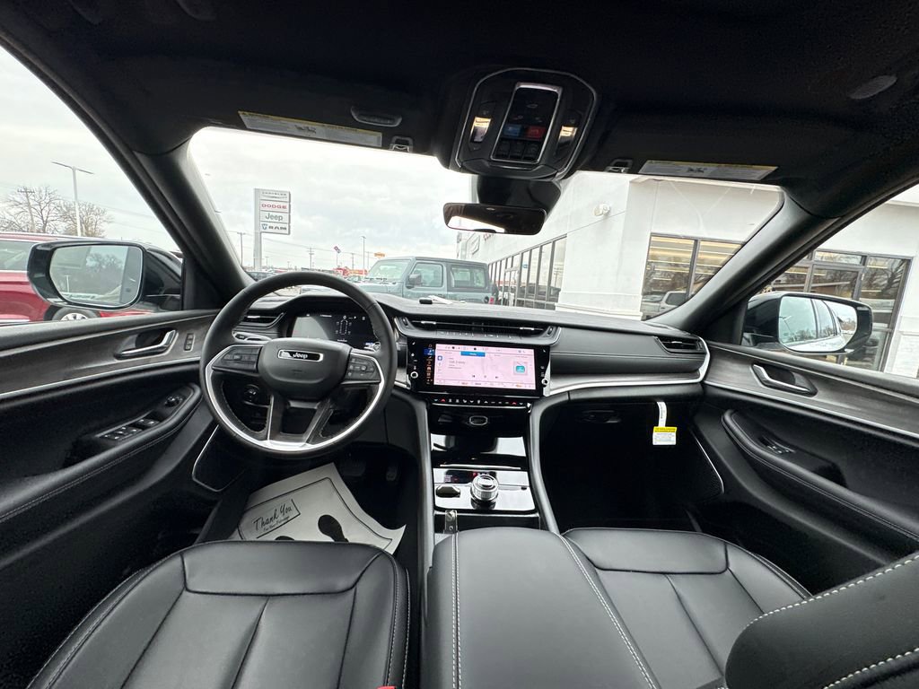 New 2026 Jeep Grand Cherokee L Limited w/ Limited Altitude Package image 12